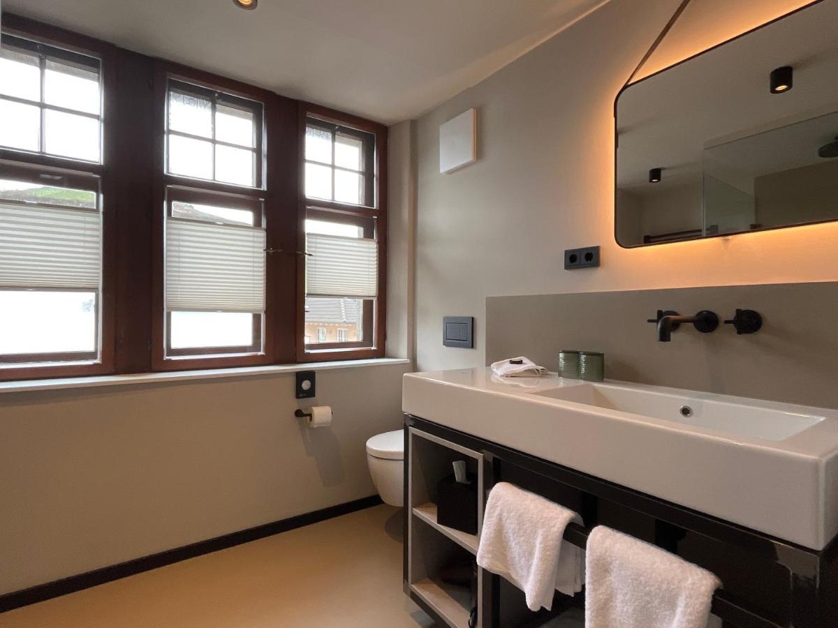 Boutiquehotel Burg Adenbach & Alter Weinbau Bad Neuenahr-Ahrweiler Kültér fotó