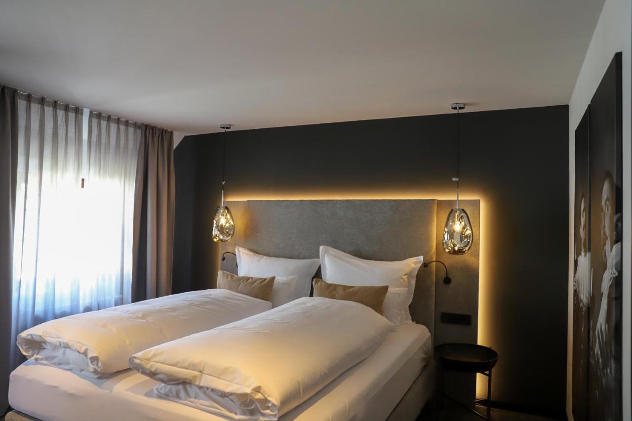 Boutiquehotel Burg Adenbach & Alter Weinbau Bad Neuenahr-Ahrweiler Kültér fotó